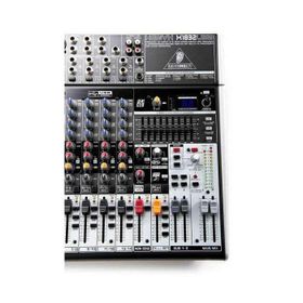 Behringer Xenyx X1832USB Deck Mikser
