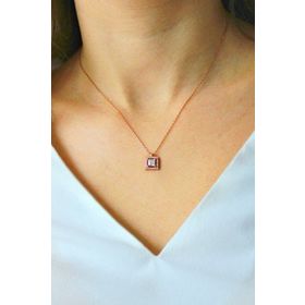 Bella Gloria TGK0036 Dörtgen Tektaş Rose Kadın Gümüş Kolye