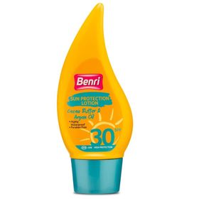 Benri 150 ml Spf30+ Açık Ten Rengine Sahip Ve Güneş Işınlarına Karşı Hassas Güneş Koruyucu Losyon