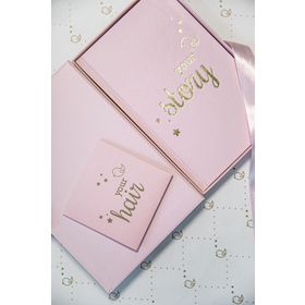 BeyazBirKutu Your Story Baby Journal Kutulu Set Anne ve Bebek Günlüğü Pembe Anı Defteri