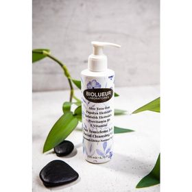 Biolueur Normal Ciltler 200 ml Yüz Temizleme Jeli