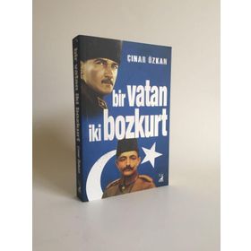 Bir Vatan İki Bozkurt - Çınar Özkan