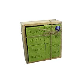 Bitkiselce 8x1 kg El Yapımı Defneli Gar Sabunu