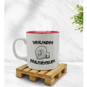 BK 1 Gift Yıkılmadım Dinleniyorum Tasarımlı İçi Kırmızı Beyaz Renkli Kupa Bardak