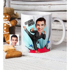 BK Kişiye Özel Bay Karateci Karikatürlü Beyaz Kupa Bardak