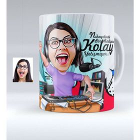 BK Kişiye Özel Bayan Radyocu Karikatürlü Beyaz Kupa Bardak