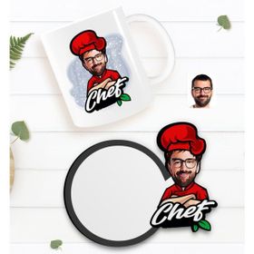 BK Kişiye Özel Erkek Chef Karikatürlü Beyaz Kupa ve Ahşap Bardak Altlığı