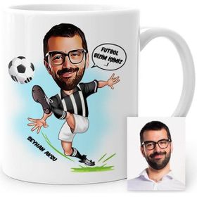 BK Kişiye Özel Futbolcu Siyah Beyaz Karikatür 1 Beyaz Kupa Bardak