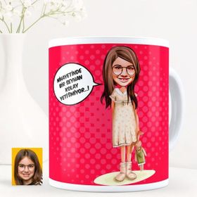 BK Kişiye Özel Kolay Yetişmiyor Kız Çocuk Karikatürlü Beyaz Kupa Bardak