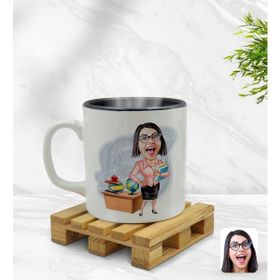 BK Model 5 Kadın Öğretmen Karikatürlü Siyah Beyaz Kupa Bardak