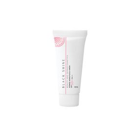Black Shine BS SPF50+ Yüksek Korumalı Nemlendirici 50 ml Yüz Güneş Kremi
