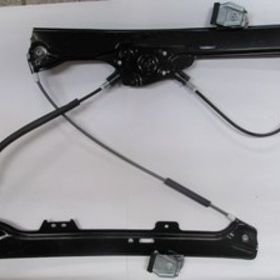 Bmw 5 Seri E60 2004-2010 Sol Elektrikli Motorsuz Ön Cam Krikosu