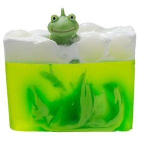 Bomb Cosmetics It's Not Easy Being Green 100 gr Sabun Dilimi