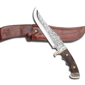 Bora 509 C Black Bear Ceviz Saplı Gravürlü Bıçak