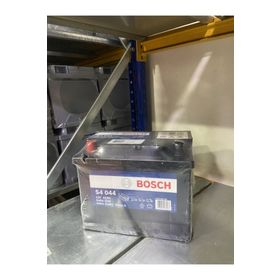 Bosch 12V 62 Ah 540 A Akü