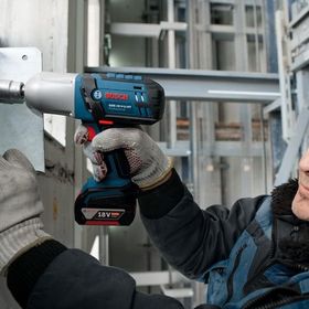 Bosch Akülü Darbeli Somun Sıkma GDS 18 V-LI HT (Güçlü Seri) Lithium-ion