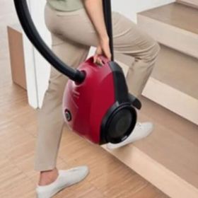 Bosch BGBS2RD1 600W Toz Torbalı Elektrikli Süpürge