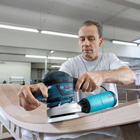 Bosch Eksantrik Çantalı GEX 125-150 Ave (400 W) Zımparalama Makinesi