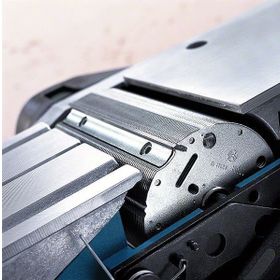 Bosch El Planyası GHO 40-82 C (850 W)