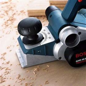 Bosch El Planyası GHO 40-82 C (850 W)