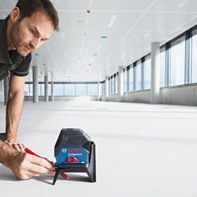 Bosch GCL 25 + BS 150 Tripod Lazer Metre