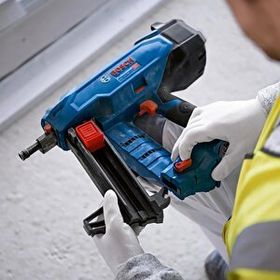 Bosch GNB 18V-38 Solo Akülü Çivi Çakma Makinesi
