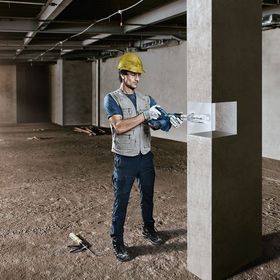 Bosch Professional GBL 18V-120 18V 4 Ah Çift Akülü Üfleyici