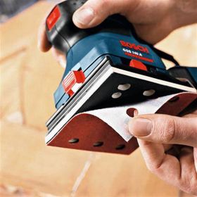 Bosch Titreşimli GSS 140 A (180 W) Zımparalama Makinesi