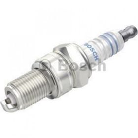 Bosch WR8DC Clio 1.8 LGN 1.8 2.0 R19 1.8 Enj. Astra F Corsa Buji