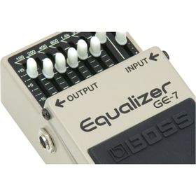 Boss GE-7 7-Bant Grafik Ekolayzır Gitar Pedalı