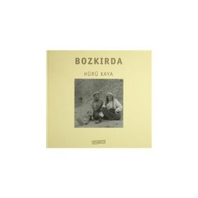 Bozkırda - Hürü Kaya