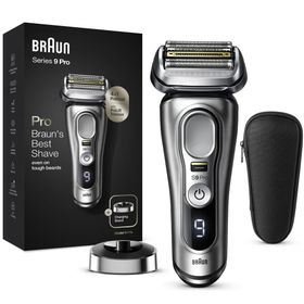 Braun Series 9 Pro 9417 Tıraş Makinesi + Şarj Standı Seyahat Çantası