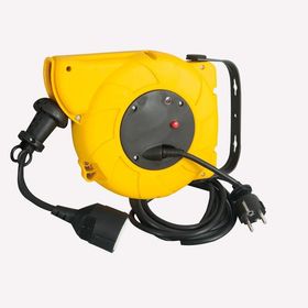 Brennenstuhl IP44 16 + 2 m Otomatik Makaralı Kablo