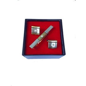 Brianze KD-78 Altın Sarısı Renk Taşlı Kol Düğmesi ve Kravat İğnesi Set