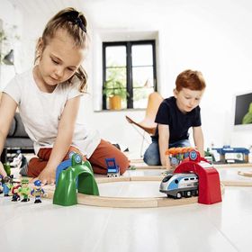 Brio World 33935 Akıllı Aksiyon Tüneli
