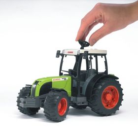 Bruder 02110 Claas Nectis 267 Traktör