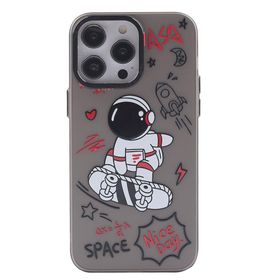 BSSM iPhone 13 Pro Desenli Kapak Prada Siyah 1 Kılıf