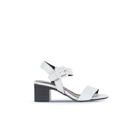 Bueno Shoes 01WA2805 Beyaz Deri Kadın Topuklu Sandalet