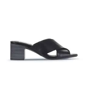 Bueno Shoes 01WA2809 Siyah Deri Kadın Topuklu Terlik