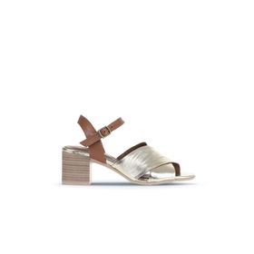Bueno Shoes 01WA2810 Altın Parlak Deri Kadın Topuklu Sandalet