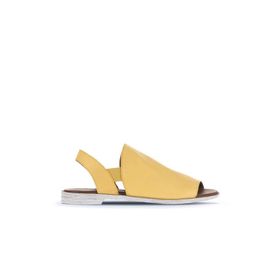 Bueno Shoes 01WA3008 Sarı Deri Kadın Düz Sandalet