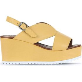 Bueno Shoes 01WA5600 Sarı Deri Kadın Dolgu Topuklu Sandalet