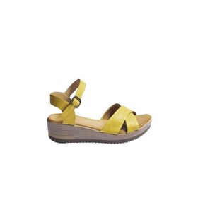 Bueno Shoes 01WL3303 Sarı Deri Dolgu Topuklu Kadın Sandalet