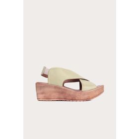 Bueno Shoes 01WL3402 Sarı Deri Kadın Dolgu Topuklu Sandalet