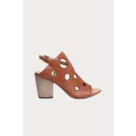 Bueno Shoes 01WL3704 Siyah Parlak Deri Kadın Topuklu Sandalet