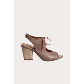 Bueno Shoes 01WN0100 Gri Deri Kadın Sandalet