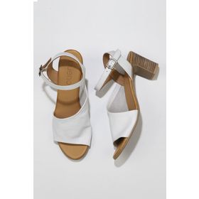 Bueno Shoes 01WN1519 Beyaz Deri Kadın Topuklu Sandalet