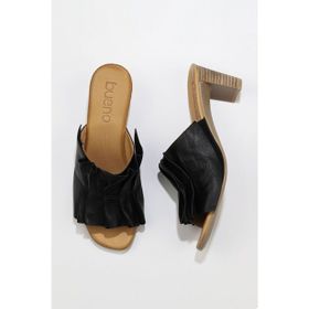 Bueno Shoes 01WN4001 Siyah Deri Topuklu Kadın Terlik