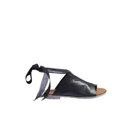 Bueno Shoes 01WN5008 Siyah Deri Parmak Arası Kadın Sandalet