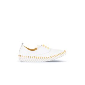 Bueno Shoes 01WQ0200 Sarı Deri Düz Kadın Günlük Ayakkabı